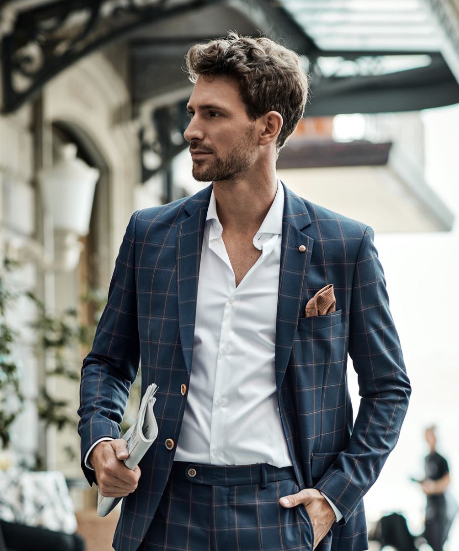 Read more about the article Strip vs. FUE Donor Hair Harvesting